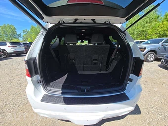 2025 Dodge Durango R/T – miniatura 15