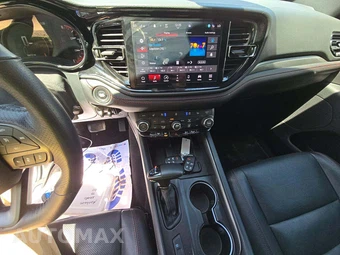 2025 Dodge Durango R/T – miniatura 10