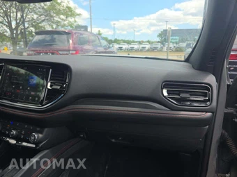 2025 Dodge Durango R/T – miniatura 17