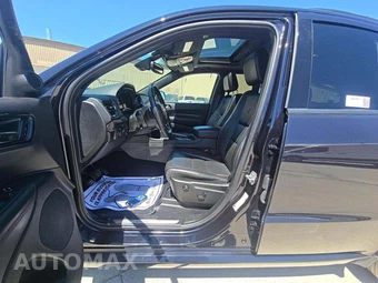 2025 Dodge Durango R/T – miniatura 3