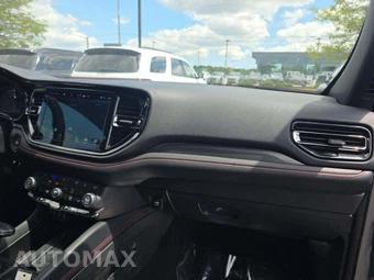 2025 Dodge Durango R/T – miniatura 17