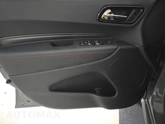 2025 Dodge Durango R/T Plus – miniatura 9