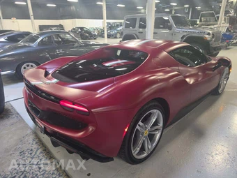 2025 Ferrari 296 GTB - miniatura 3