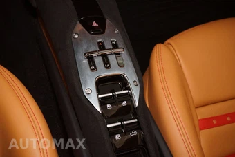 2025 Ferrari 296 GTS - miniatura 19