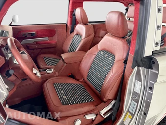 2025 Ford Bronco Badlands Advanced - miniatura 12