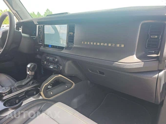 2025 Ford Bronco Badlands Advanced - miniatura 16