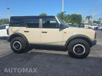 2025 Ford Bronco Badlands Advanced - miniatura 4