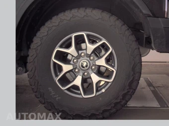 2025 Ford Bronco Badlands Advanced - miniatura 12