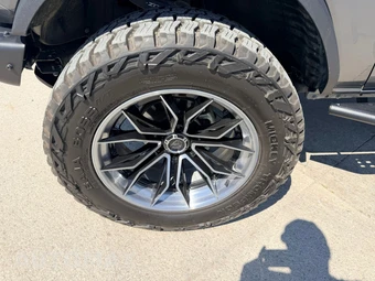 2025 Ford Bronco Badlands Advanced - miniatura 10