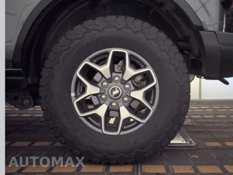 2025 Ford Bronco Badlands Advanced - miniatura 12