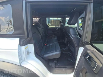 2025 Ford Bronco Badlands Advanced - miniatura 13