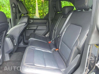 2025 Ford Bronco Badlands Advanced - miniatura 13
