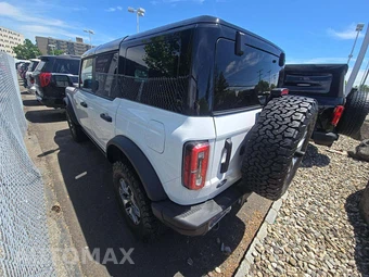 2025 Ford Bronco Badlands Advanced - miniatura 2