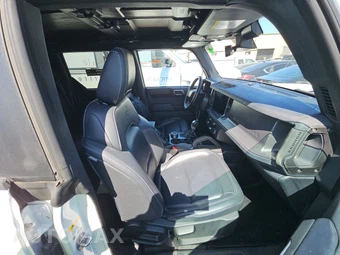 2025 Ford Bronco Badlands Advanced - miniatura 8