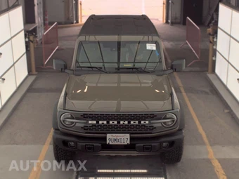 2025 Ford Bronco Badlands Advanced - miniatura 2