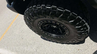 2025 Ford Bronco Base - miniatura 20