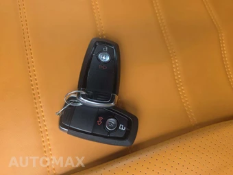2025 Ford Bronco Base - miniatura 8