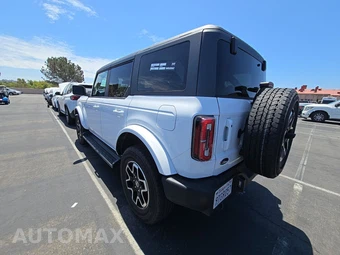 2025 Ford Bronco Outer Banks - miniatura 6