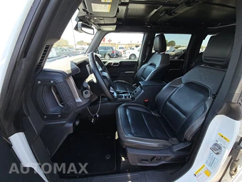 2025 Ford Bronco Outer Banks - miniatura 7