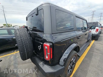 2025 Ford Bronco Outer Banks - miniatura 4