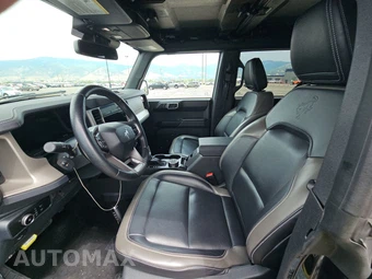 2025 Ford Bronco Outer Banks - miniatura 7
