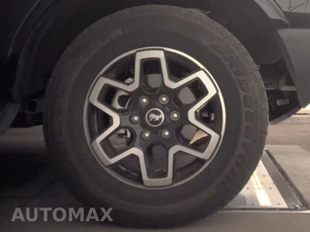 2025 Ford Bronco Outer Banks - miniatura 10
