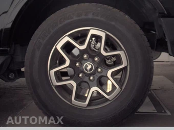 2025 Ford Bronco Outer Banks - miniatura 12