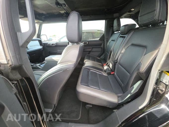 2025 Ford Bronco Outer Banks - miniatura 19