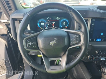 2025 Ford Bronco Outer Banks - miniatura 10