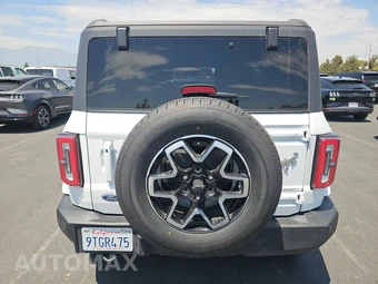 2025 Ford Bronco Outer Banks - miniatura 5