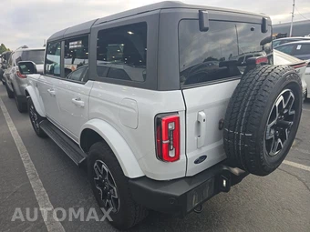 2025 Ford Bronco Outer Banks - miniatura 6