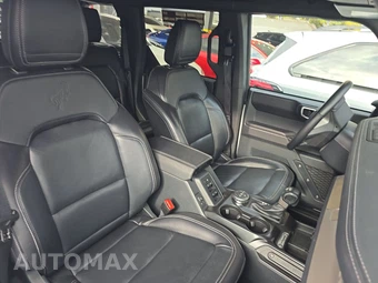2025 Ford Bronco Outer Banks - miniatura 8