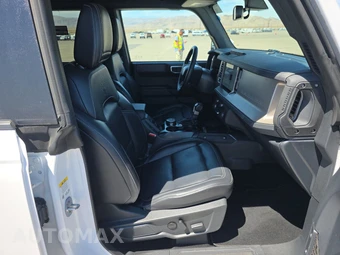 2025 Ford Bronco Outer Banks - miniatura 14