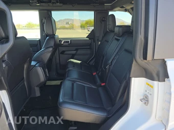 2025 Ford Bronco Outer Banks - miniatura 19