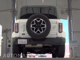 2025 Ford Bronco Outer Banks - miniatura 7
