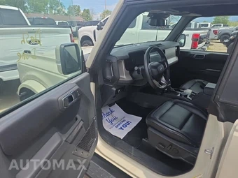 2025 Ford Bronco Outer Banks - miniatura 13