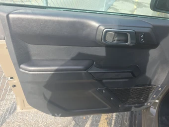 2025 Ford Bronco Outer Banks - miniatura 14