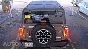 2025 Ford Bronco Outer Banks - miniatura 5