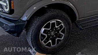 2025 Ford Bronco Outer Banks - miniatura 7