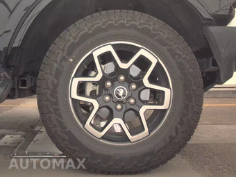 2025 Ford Bronco Outer Banks - miniatura 10