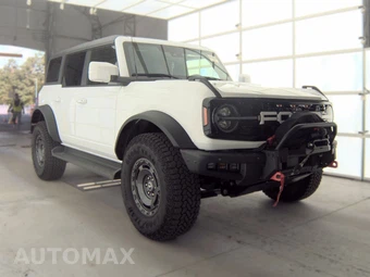 2025 Ford Bronco Outer Banks - miniatura 3