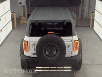 2025 Ford Bronco Outer Banks - miniatura 5