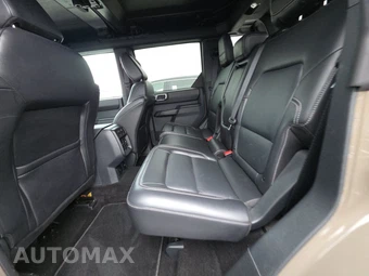 2025 Ford Bronco Outer Banks - miniatura 19