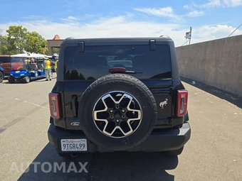 2025 Ford Bronco Outer Banks - miniatura 5