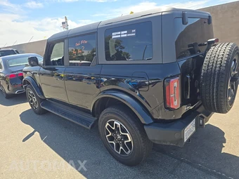 2025 Ford Bronco Outer Banks - miniatura 6