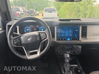 2025 Ford Bronco Outer Banks - miniatura 14
