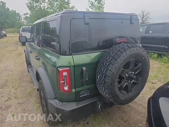 2025 Ford Bronco Outer Banks - miniatura 5
