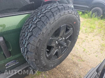 2025 Ford Bronco Outer Banks - miniatura 7