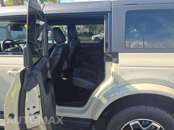2025 Ford Bronco Outer Banks - miniatura 13