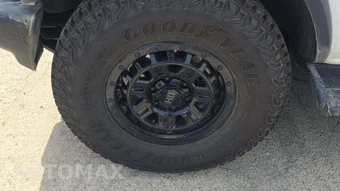 2025 Ford Bronco Outer Banks - miniatura 20